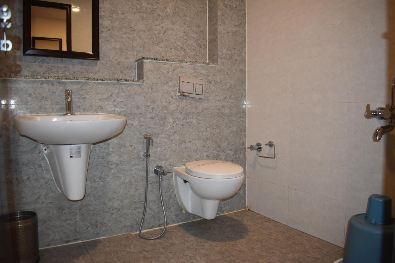 Hotel Ur Comforts Jayanagar Bangalore Eksteriør bilde