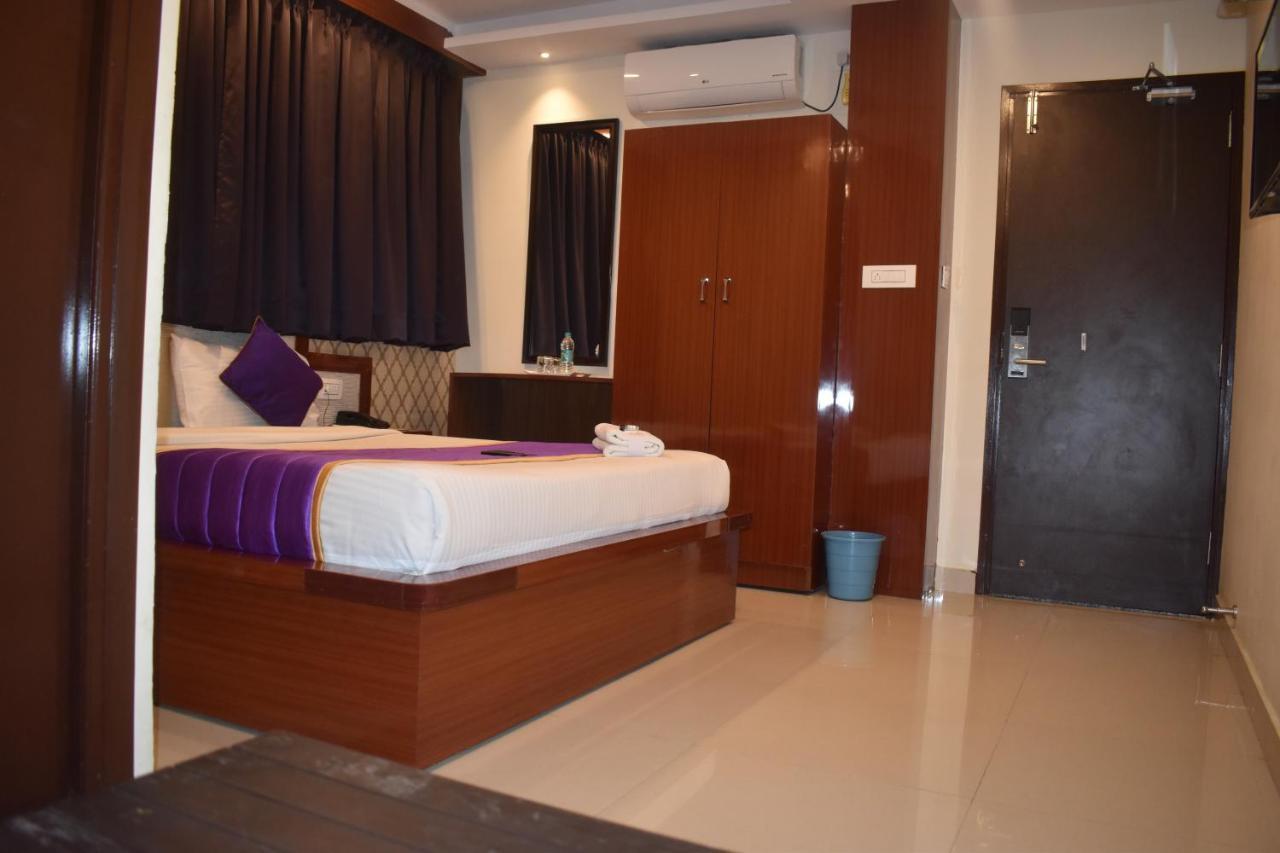 Hotel Ur Comforts Jayanagar Bangalore Eksteriør bilde