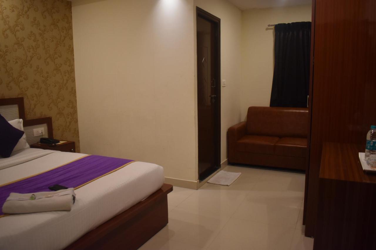 Hotel Ur Comforts Jayanagar Bangalore Eksteriør bilde