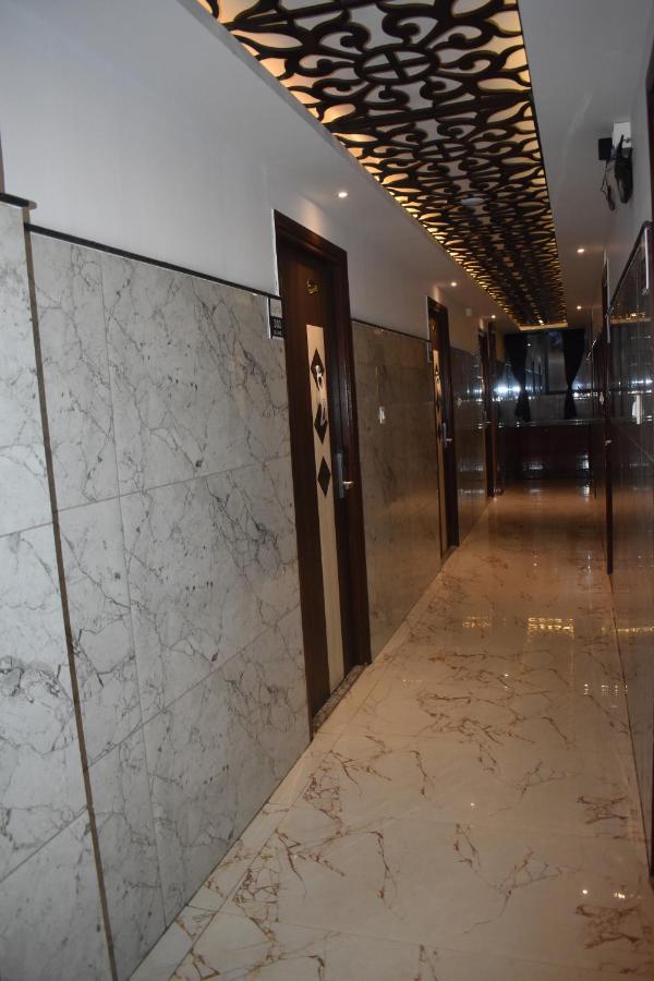 Hotel Ur Comforts Jayanagar Bangalore Eksteriør bilde