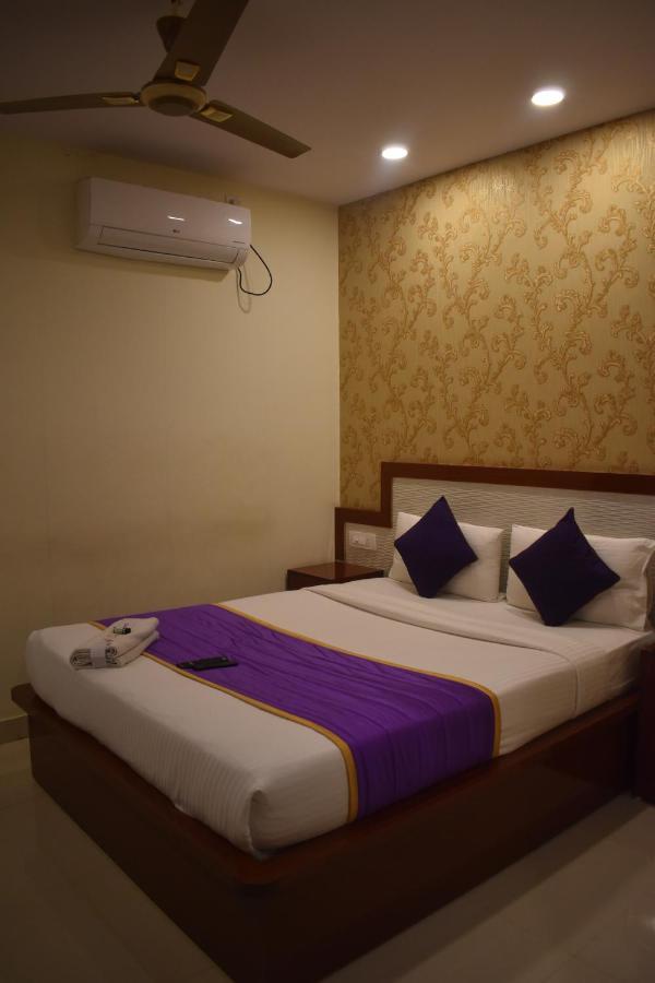 Hotel Ur Comforts Jayanagar Bangalore Eksteriør bilde