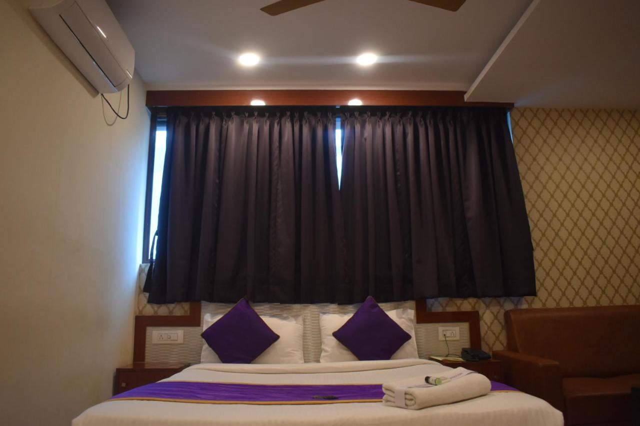 Hotel Ur Comforts Jayanagar Bangalore Eksteriør bilde